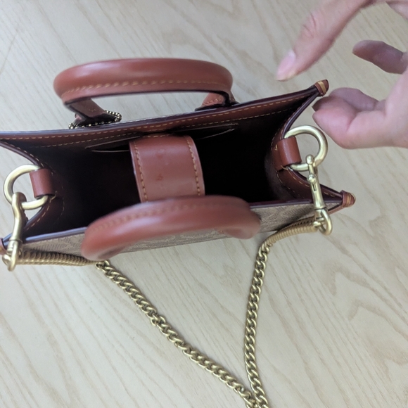 Coach Signature Beige and Pink Crossbody Bag - Picture 3 of 5